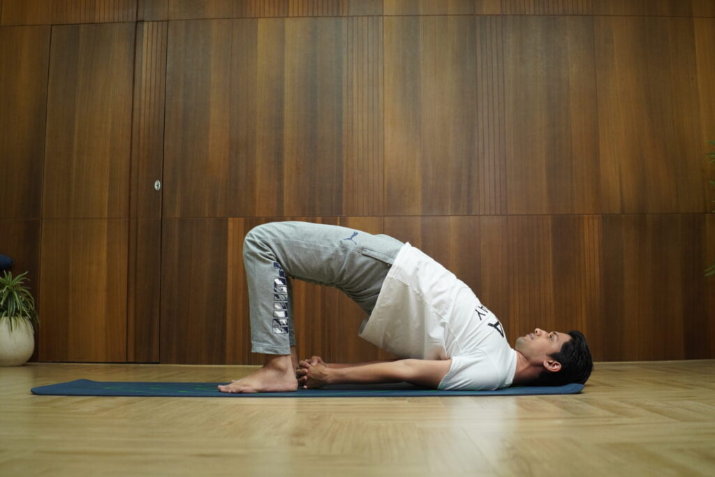 Postpartum Yoga for New Moms: Best 6 Poses to Rebuild Core Strength 4 DSC03034