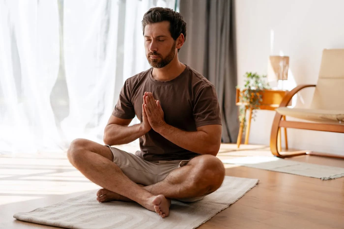 How to Focus: 8 Proven Ways to Concentrate and Stop Getting Distracted