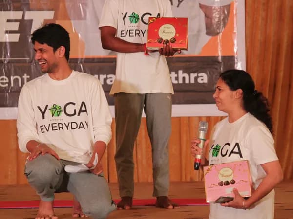 Best Online Yoga Classes in Pune