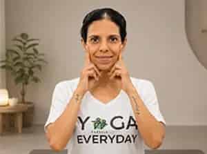 Kashish Makhijani Face Yoga Instructor | Certified Yoga Trainer