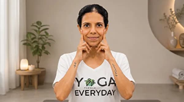 Kashish Makhijani Face Yoga