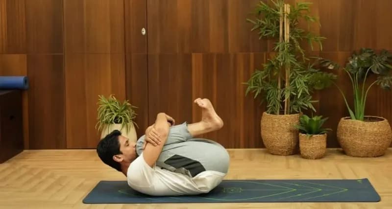 Yoga-for-gas-e1778056053822-1024x546.jpg