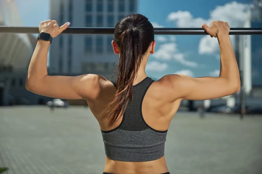 What is Calisthenics? Types, Exercises and Benefits Explained