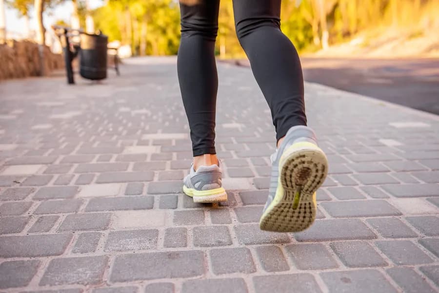 Brisk Walking: The Daily Routine That Actually Transforms Cardiovascular Health