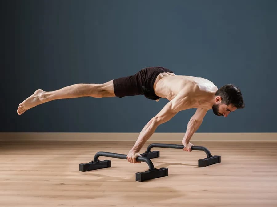 Planche Lean: Build Calisthenics Strength for the Planche