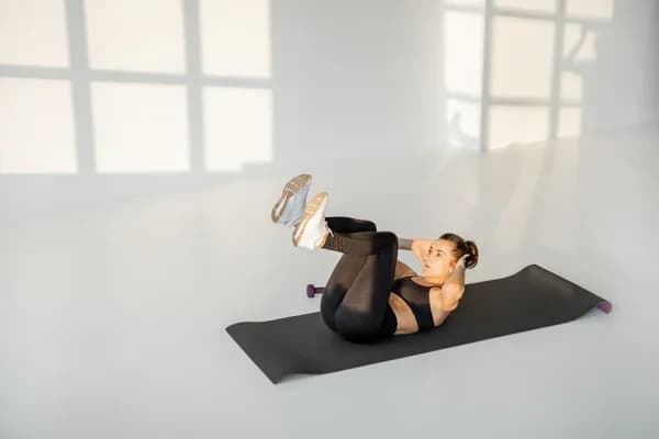 3 Best Variations of Reverse Crunches Exercises