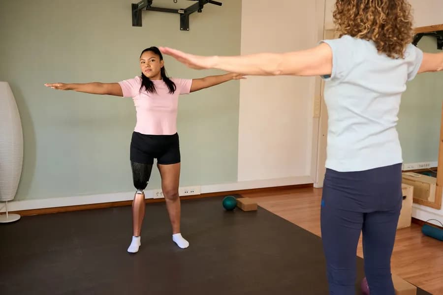 Scapular Stabilization Exercises for Shoulder Strength and Posture