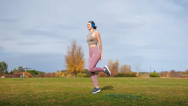 5 Butt Kicks Exercises